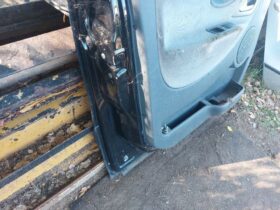 PEUGEOT Bal első Ajtó (Részeivel)