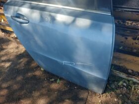 PEUGEOT Jobb hátsó Ajtó (Részeivel)