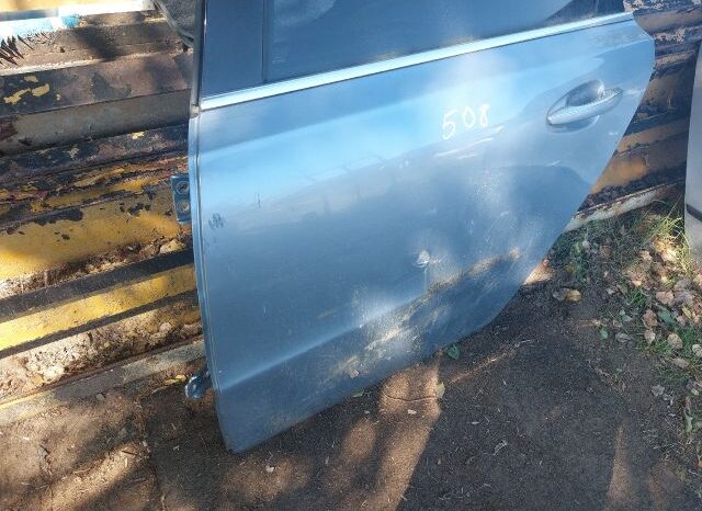 
								PEUGEOT Bal hátsó Ajtó (Részeivel) full									