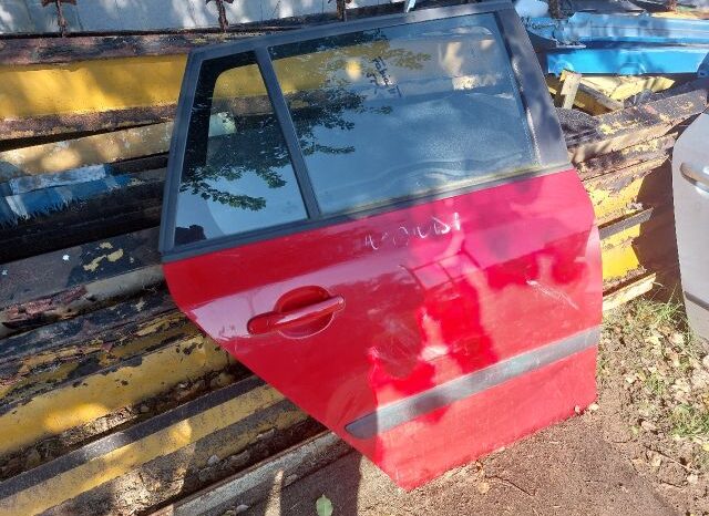 
								SKODA Jobb hátsó Ajtó (Részeivel) full									