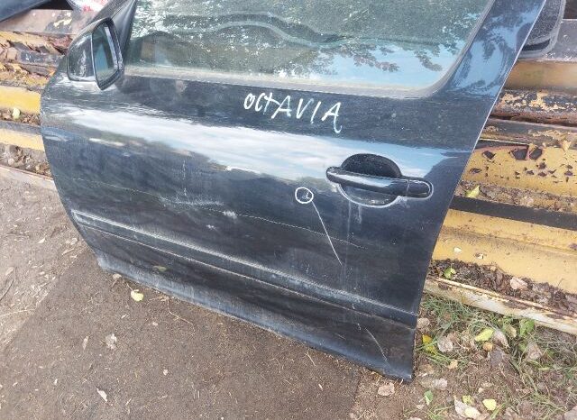 
								SKODA Bal első Ajtó (Részeivel) full									