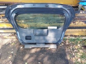 FORD Csomagtérajtó (Részeivel)