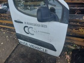 CITROËN Jobb első Ajtó (Részeivel)