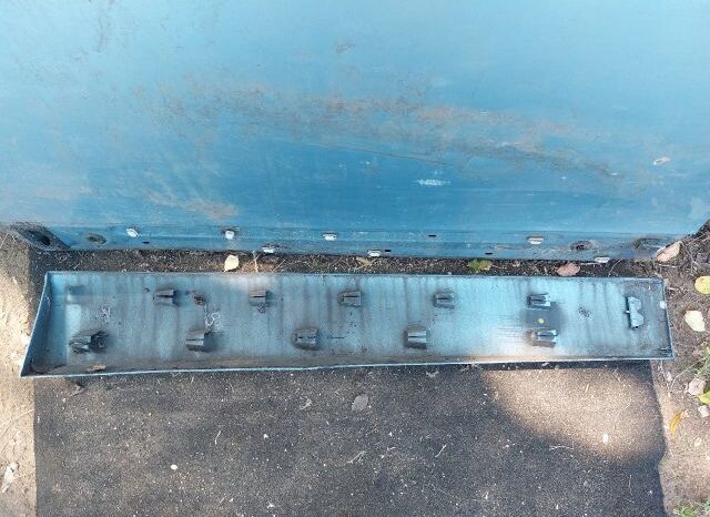 
								RENAULT Bal első Ajtó (Részeivel) full									