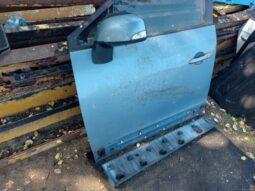 
										RENAULT Bal első Ajtó (Részeivel) full									