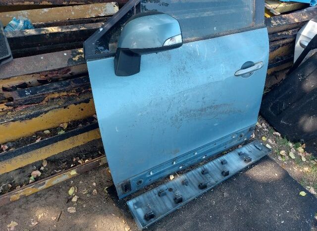 
								RENAULT Bal első Ajtó (Részeivel) full									