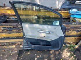 TOYOTA Bal első Ajtó (Részeivel)