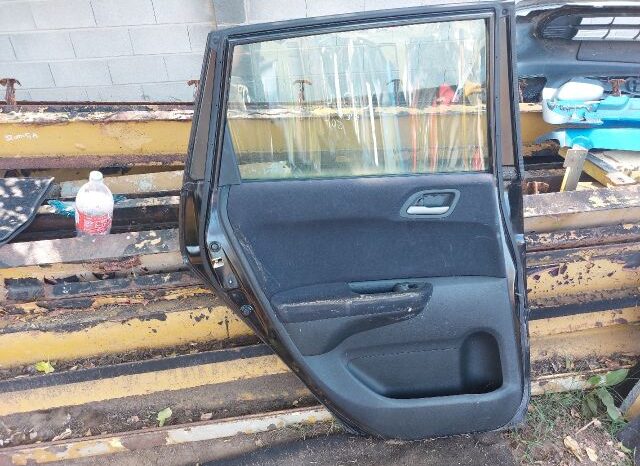 
								HONDA Bal hátsó Ajtó (Részeivel) full									