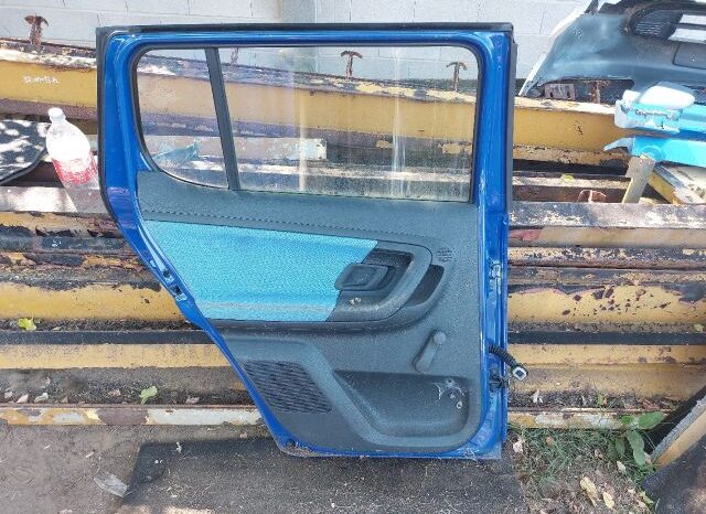 
								SKODA Bal hátsó Ajtó (Részeivel) full									