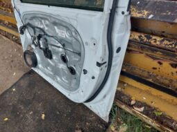 
										KIA Jobb első Ajtó (Részeivel) full									