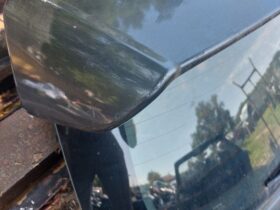 TOYOTA Csomagtérajtó (Részeivel)