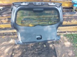 
										TOYOTA Csomagtérajtó (Részeivel) full									