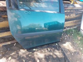 SKODA Jobb hátsó Ajtó (Részeivel)