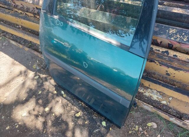 
								SKODA Jobb hátsó Ajtó (Részeivel) full									