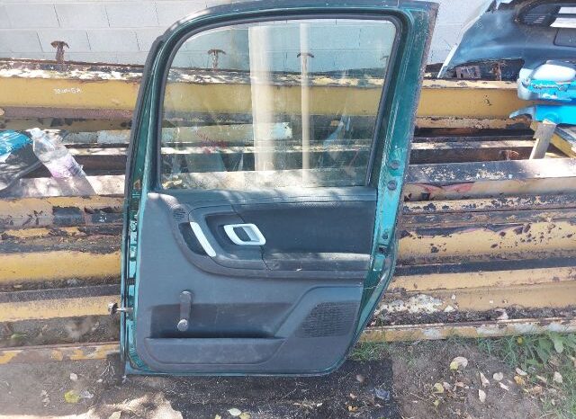 
								SKODA Jobb hátsó Ajtó (Részeivel) full									