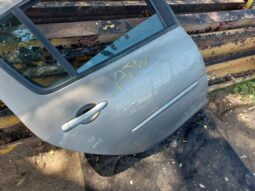 
										RENAULT Jobb hátsó Ajtó (Részeivel) full									