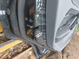
										FORD Bal hátsó Ajtó (Részeivel) full									