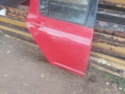 
										SUZUKI Jobb hátsó Ajtó (Részeivel) full									