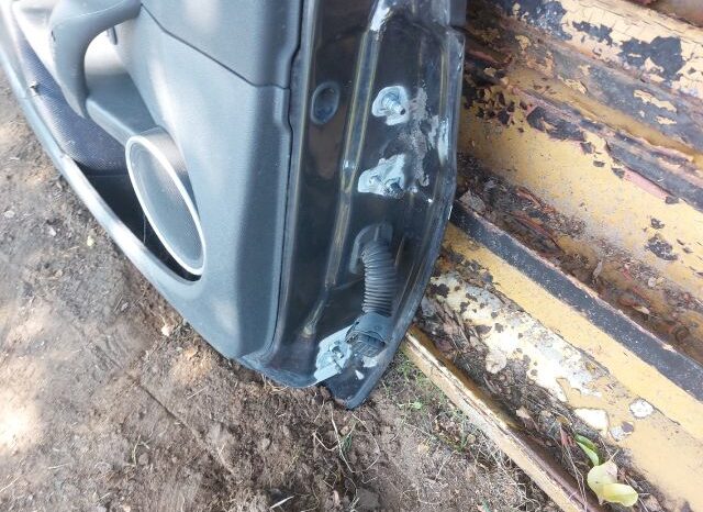 
								RENAULT Bal első Ajtó (Részeivel) full									