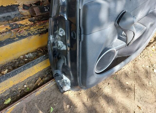 
								RENAULT Jobb első Ajtó (Részeivel) full									