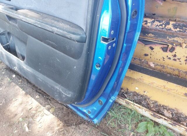 
								SUZUKI Jobb első Ajtó (Részeivel) full									