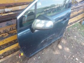 PEUGEOT Bal első Ajtó (Részeivel)