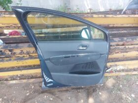 PEUGEOT Bal első Ajtó (Részeivel)
