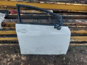 SEAT Jobb első Ajtó (Részeivel)