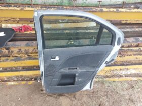 FORD Jobb hátsó Ajtó (Részeivel)