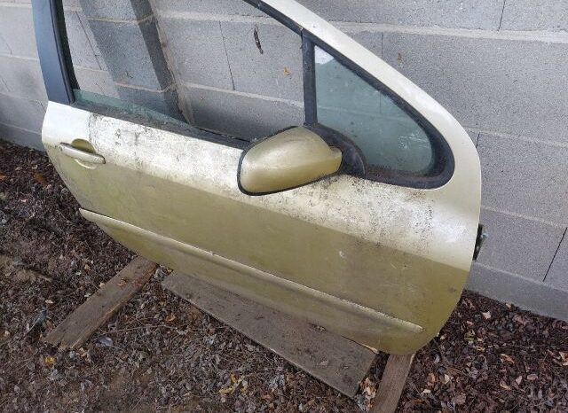 
								PEUGEOT Jobb első Ajtó (Részeivel) full									