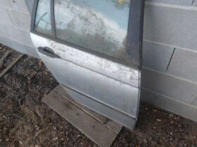 BMW Jobb hátsó Ajtó (Részeivel)