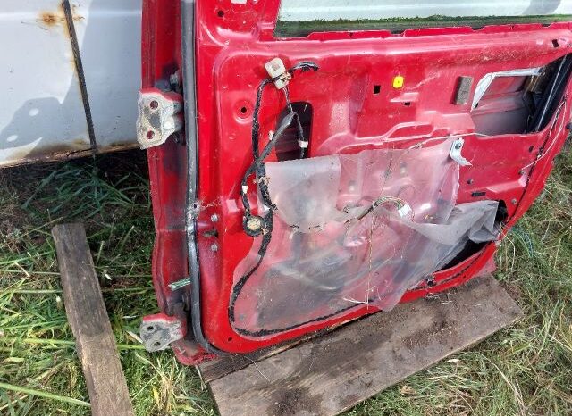
								SUZUKI Jobb első Ajtó (Részeivel) full									