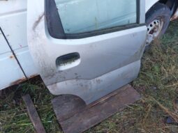 
										SUZUKI Jobb hátsó Ajtó (Részeivel) full									