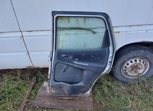 
								SUZUKI Jobb hátsó Ajtó (Részeivel) full									