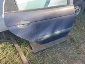 RENAULT Jobb hátsó Ajtó (Részeivel)