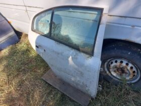 SKODA Jobb hátsó Ajtó (Részeivel)