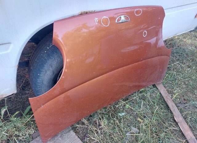 
								DAEWOO Motorháztető full									