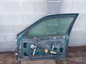 CITROËN Jobb első Ajtó (Részeivel)