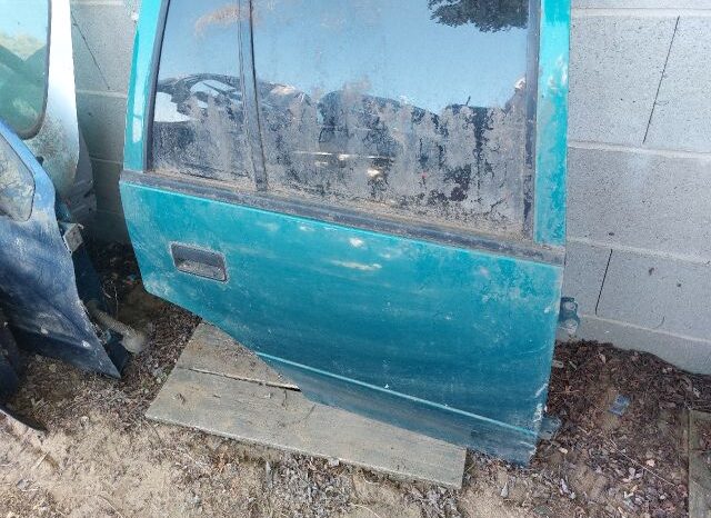 
								SUZUKI Jobb hátsó Ajtó (Részeivel) full									