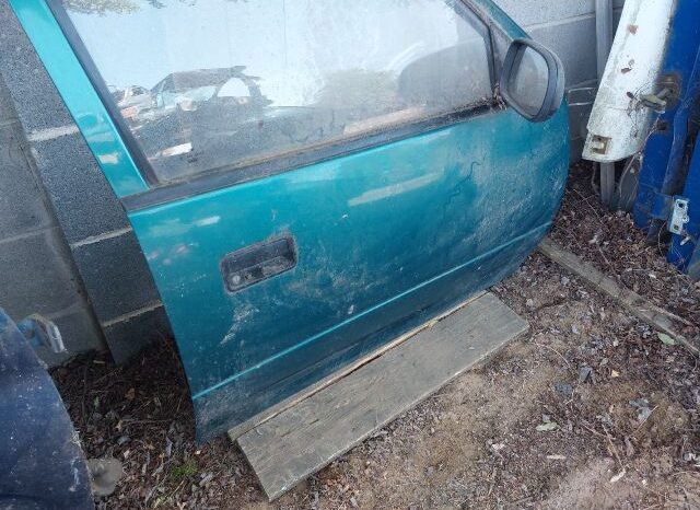 
								SUZUKI Jobb első Ajtó (Részeivel) full									
