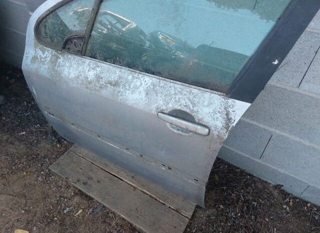 
								PEUGEOT Bal első Ajtó (Részeivel) full									