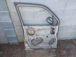 
										SUZUKI Bal első Ajtó (Részeivel) full									