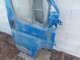 PEUGEOT Jobb első Ajtó (Részeivel)