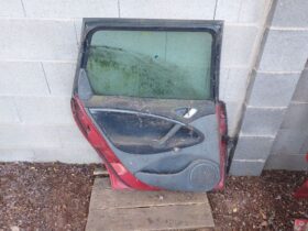 CITROËN Bal hátsó Ajtó (Részeivel)