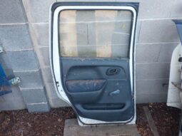 
										SUZUKI Bal hátsó Ajtó (Részeivel) full									