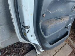 
										SUZUKI Bal hátsó Ajtó (Részeivel) full									
