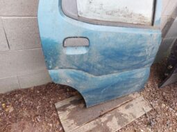 
										SUZUKI Jobb hátsó Ajtó (Részeivel) full									