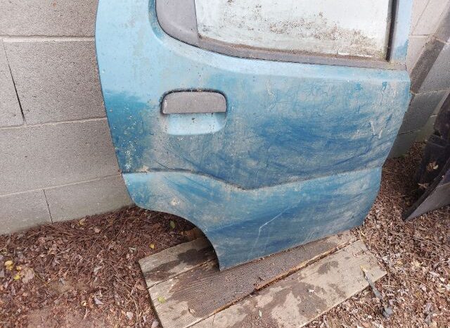 
								SUZUKI Jobb hátsó Ajtó (Részeivel) full									