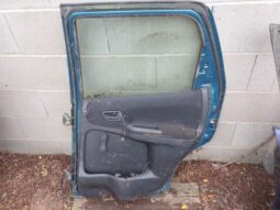 
										SUZUKI Jobb hátsó Ajtó (Részeivel) full									