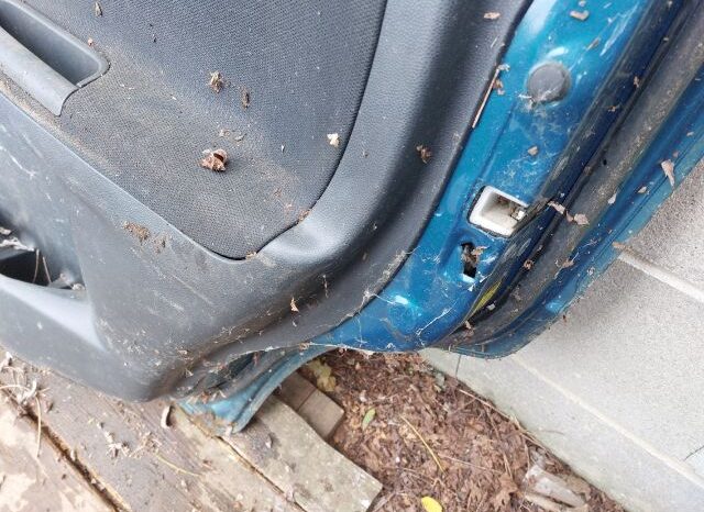 
								SUZUKI Jobb hátsó Ajtó (Részeivel) full									